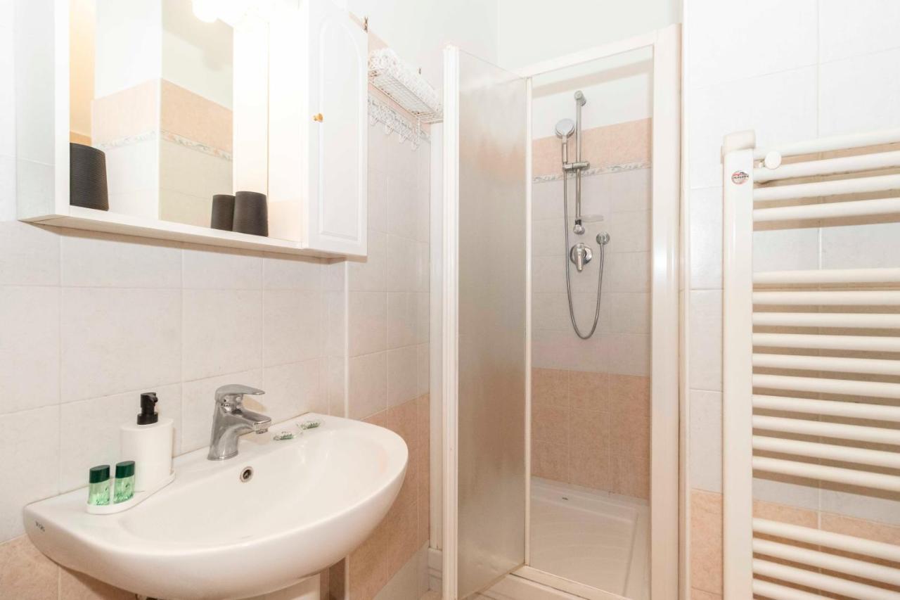 Turin Mm Spezia Mini Apartment Exterior photo